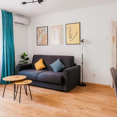 Cozy Apartment Ultracentral Universitate Square Bucharest Exterior photo