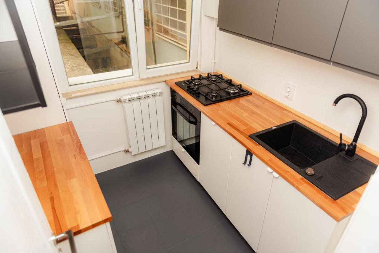 Cozy Apartment Ultracentral Universitate Square Bucharest Exterior photo